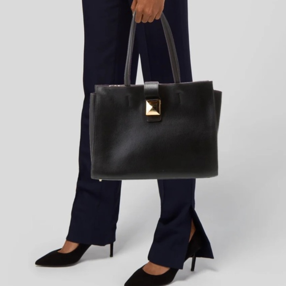 FURLA BLACK GOLD TONE ACCENT PURSE TOTE SATCHEL  LEATHER